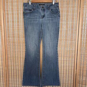 Vintage Y2K LEI light wash Sophia Hipster Flare